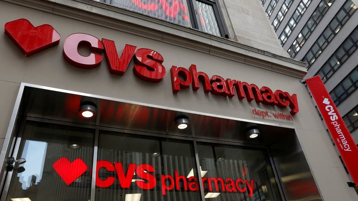 Pět kvartálů v řadě překonává odhady. Proč Wall Street najednou přehodnocuje CVS Health?