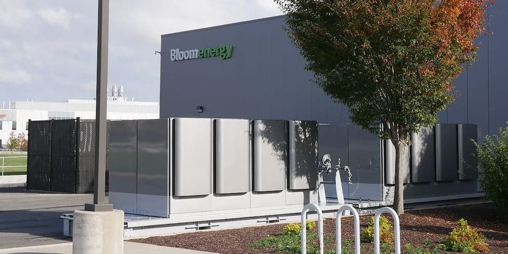 Před rokem stála 21 dolarů, dnes přes 260. Bloom Energy se stala nejdivočejší sázkou na hlad AI po elektřině