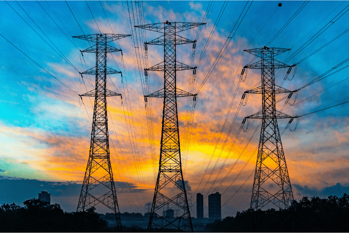 Máte volných 100 tisíc Kč? Těchto 5 energetických akcií kombinuje 6% dividendu se sázkou na AI